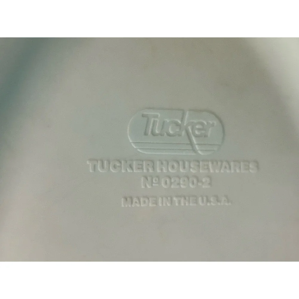 Tucker geometric link